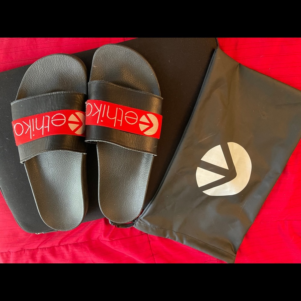 Ethika slides / sandals